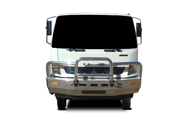 Deluxe 3 Bullbar with Towpin (code: B3FU0035TSYF)