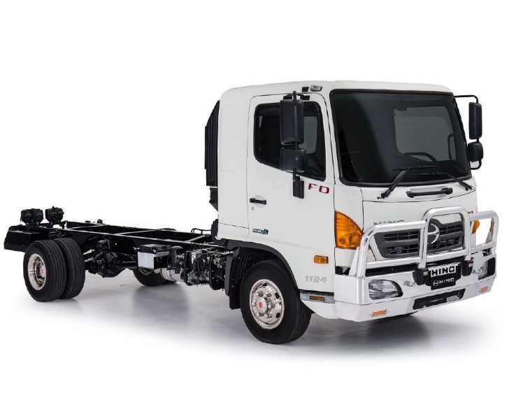 HINO 500 PRO 7 /PRO9  Deluxe 3 Alloy Bullbar (MY03 to MY10)