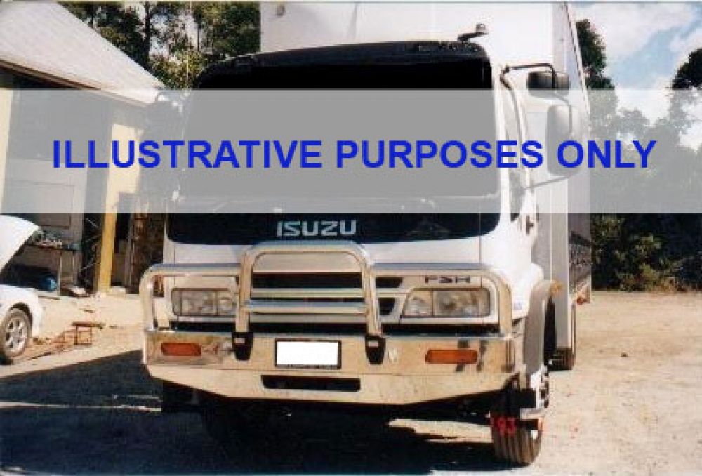 ISUZU FTR900 (F3)  Deluxe 3 Bullbar with Towpin (/03 to /05)