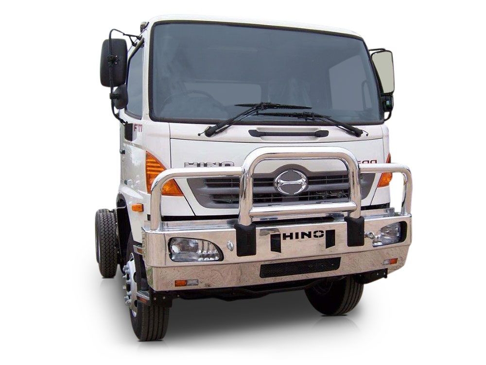 HINO 500 FM1A  Deluxe 4 Alloy Bullbar (MY08 to MY10)