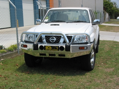 NISSAN PATROL GU Y61 Bullbar (10/04 to 04/16)