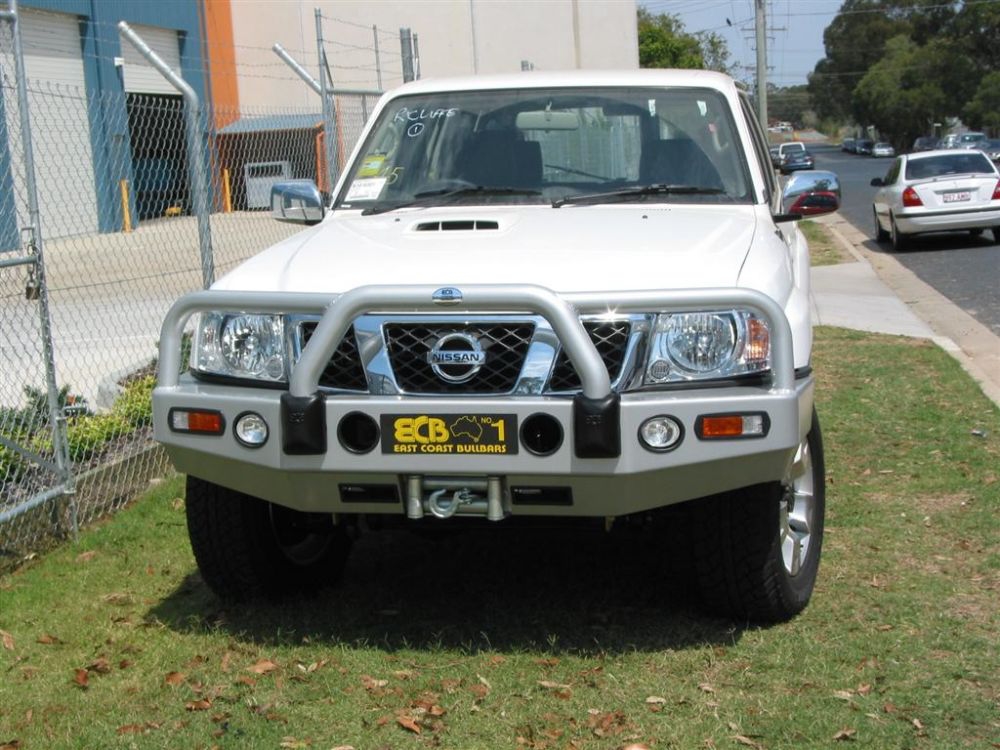 Winch Bullbar with Bumper Lights (code: BN38SY)