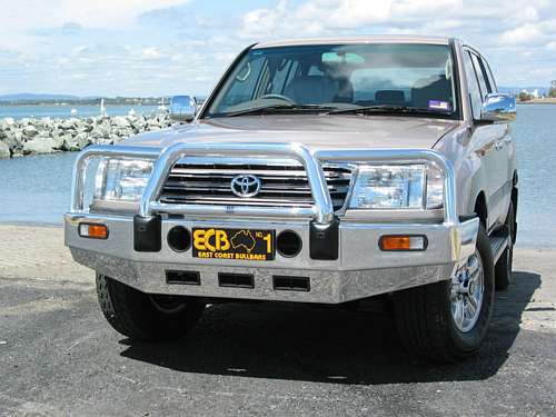 TOYOTA LANDCRUISER 100 SERIES Bullbar (04/98 to 10/07)