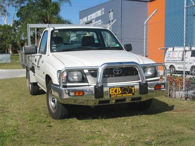 TOYOTA HILUX  Bullbar (11/01 to 02/05)