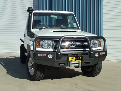 TOYOTA LANDCRUISER 78 SERIES Winch Bullbar with Bumper Lights (08/09 to 10/16)