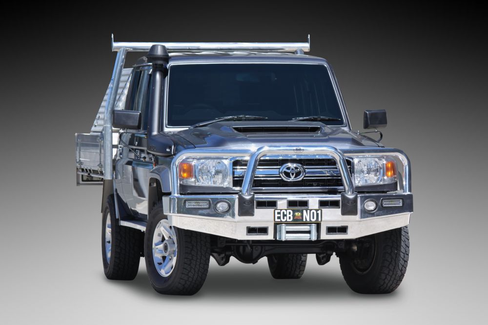 TOYOTA LANDCRUISER 79 SERIES Winch Bullbar with Bumper Lights (11/16 to 08/23)