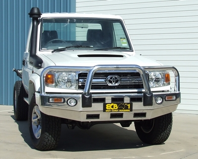 TOYOTA LANDCRUISER 76 SERIES Bullbar with Bumper Lights (03/07 to 08/09)