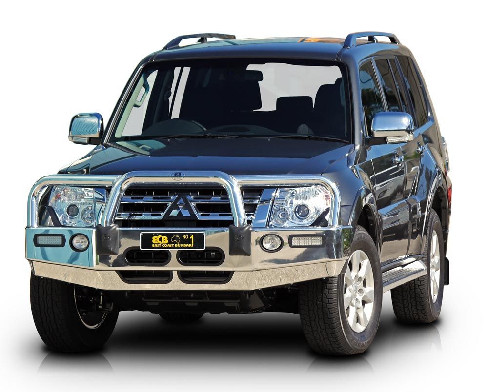 MITSUBISHI PAJERO NW Bullbar with Bumper Lights (10/11 to 06/14)