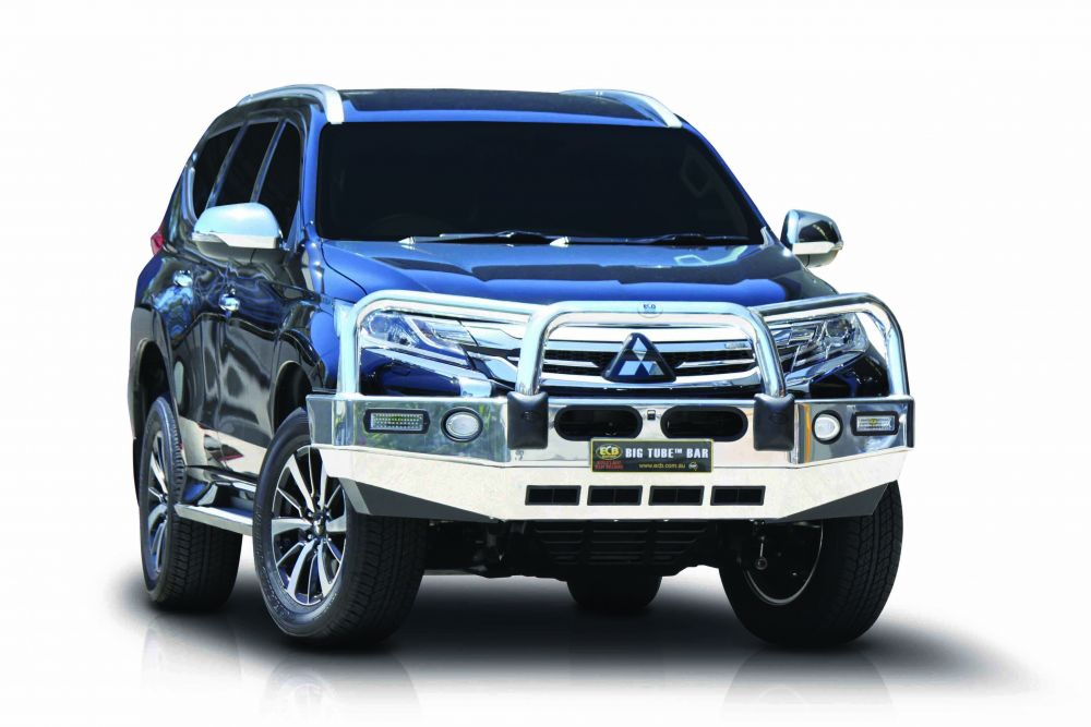 MITSUBISHI PAJERO SPORT  Bullbar with Bumper Lights (05/16 to 11/19)