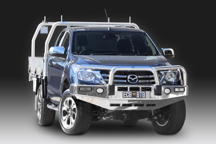 Bullbar with Bumper Lights (code: EAMA53SY)