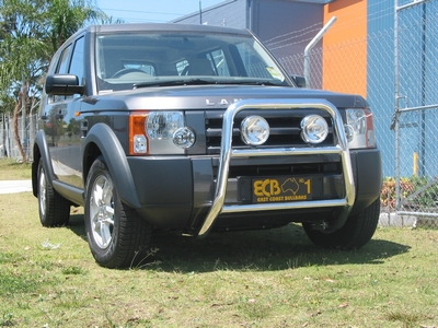 LANDROVER DISCOVERY 3  Series 2 Nudge Bar (04/05 to 09/09)