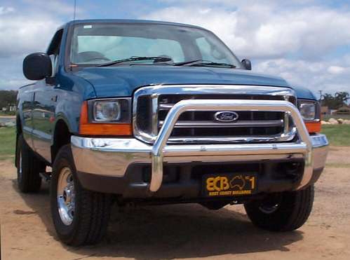 FORD F250 SUPER DUTY Series 2 Nudge Bar (06/01 to 06/14)