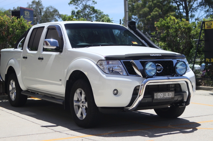 NISSAN PATHFINDER R51 Nudge Bar (05/10 to 09/13)