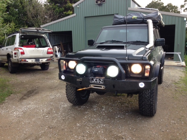 Racebred 4wd Bullbar Fitting Kit Including Bolts - Zinc Plated for Nissan Patrol GQ