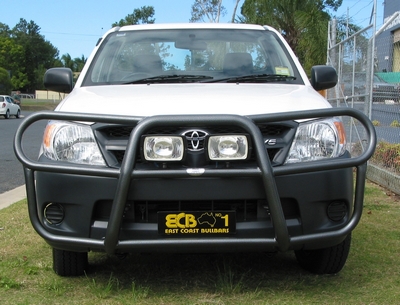 TOYOTA HILUX  Roo Bar (03/05 to 07/11)