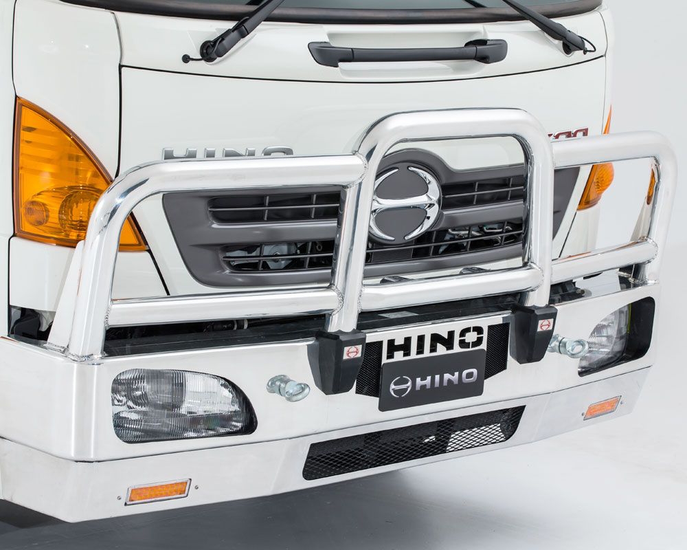 HINO 500 PRO 7 /PRO9  Deluxe 3 Alloy Bullbar (MY03 to MY10)