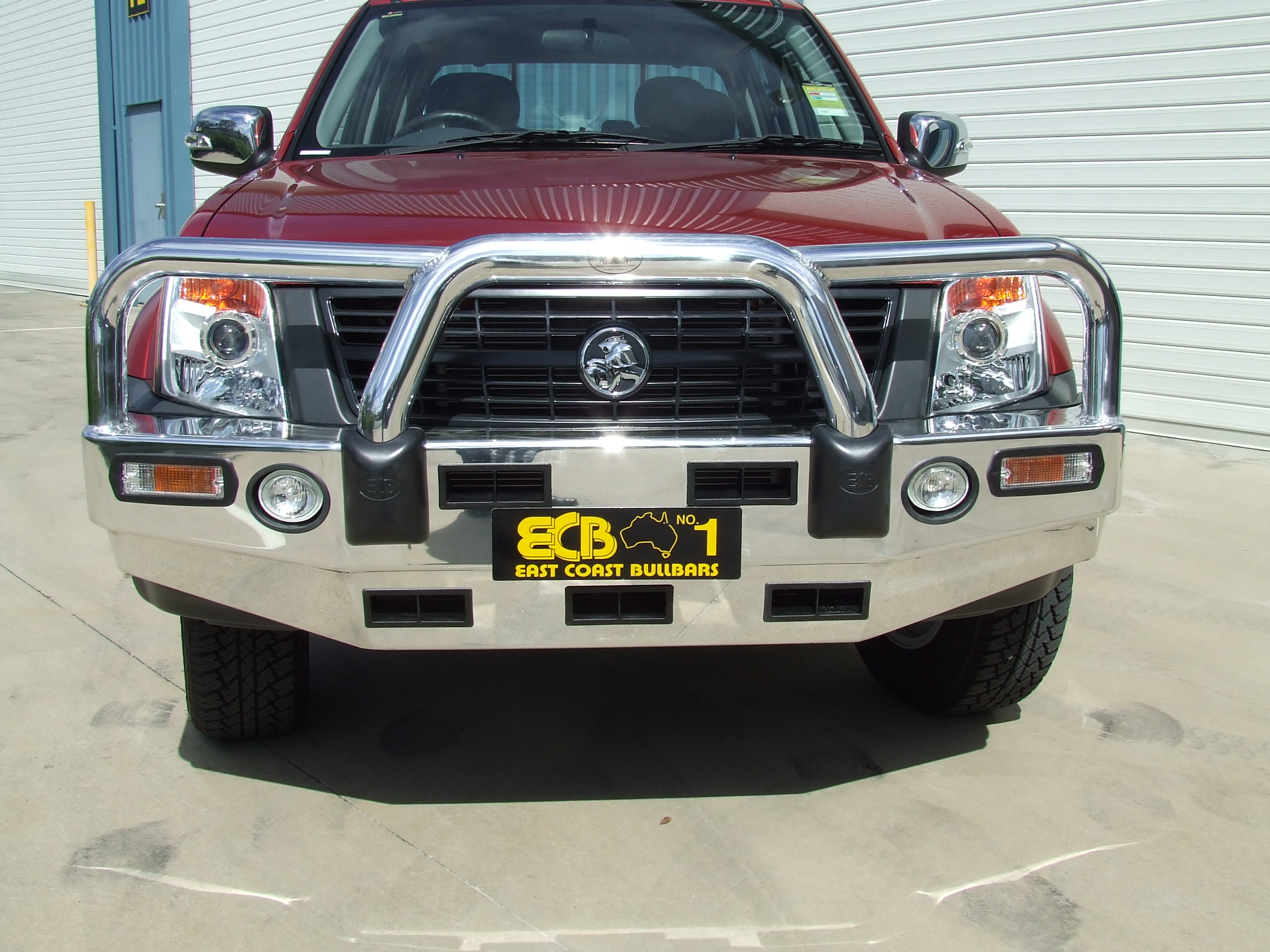 ISUZU D-MAX  Bullbar with Bumper Lights (06/08 to 06/12)