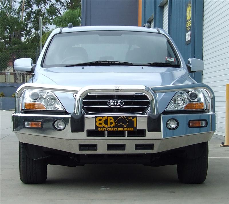 KIA SORENTO  Bullbar with Bumper Lights (12/06 to 09/09)