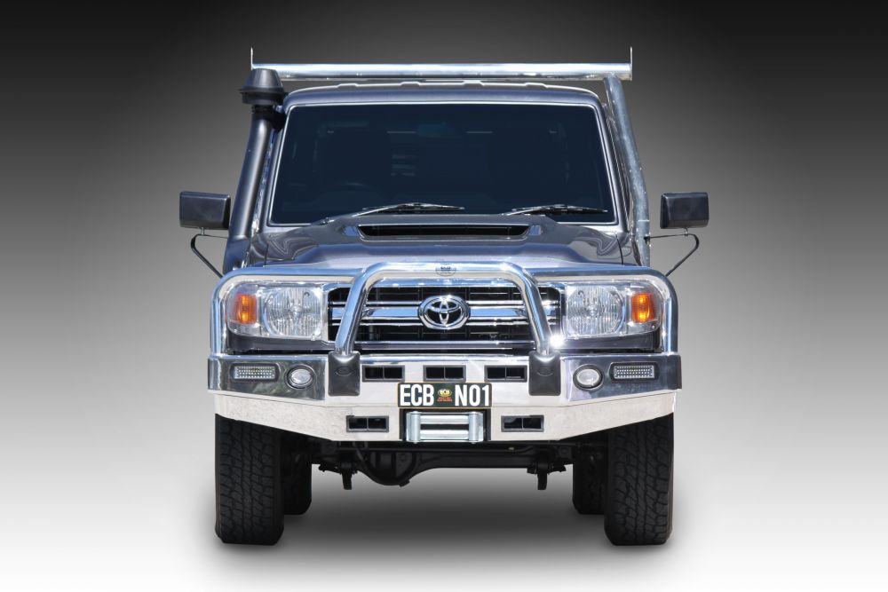 TOYOTA LANDCRUISER 79 SERIES Winch Bullbar with Bumper Lights (11/16 to 08/23)