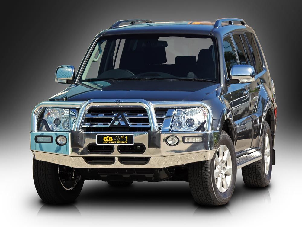 MITSUBISHI PAJERO NW Bullbar with Bumper Lights (10/11 to 06/14)