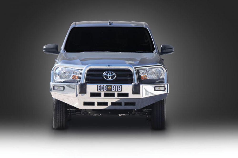 TOYOTA HILUX WORKMATE Bullbar (07/15 to 05/18)