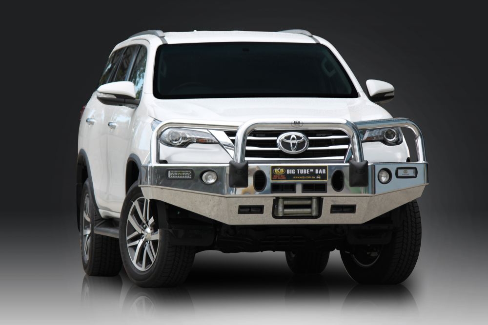 TOYOTA FORTUNER  Winch Bullbar with Bumper Lights (12/15 to 05/19)