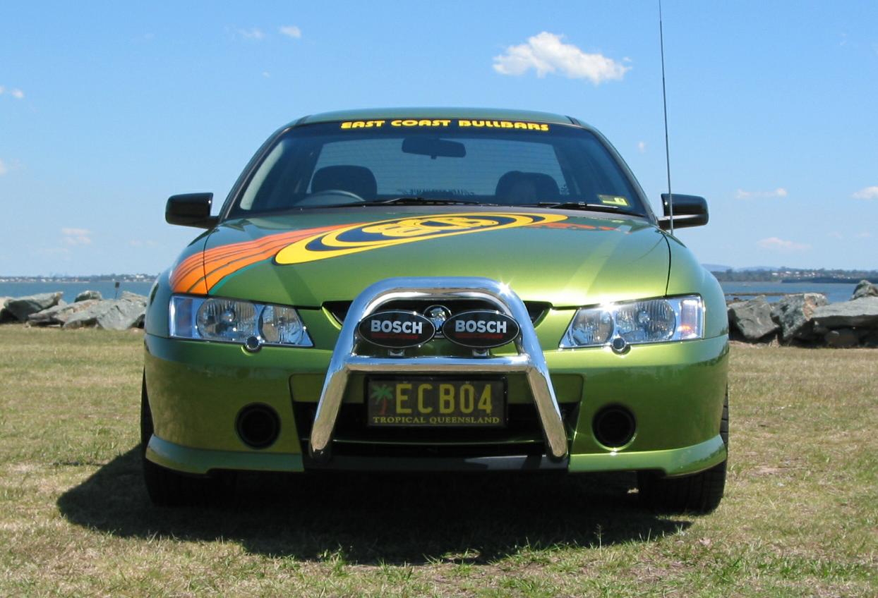 HOLDEN COMMODORE VZ ADVENTRA V8 Nudge Bar - Series 2 (/04 to /07)