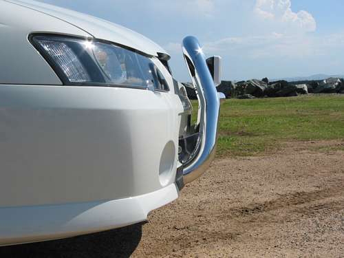 HOLDEN COMMODORE VY CREWMAN Series 2 Nudge Bar (/02 to /04)