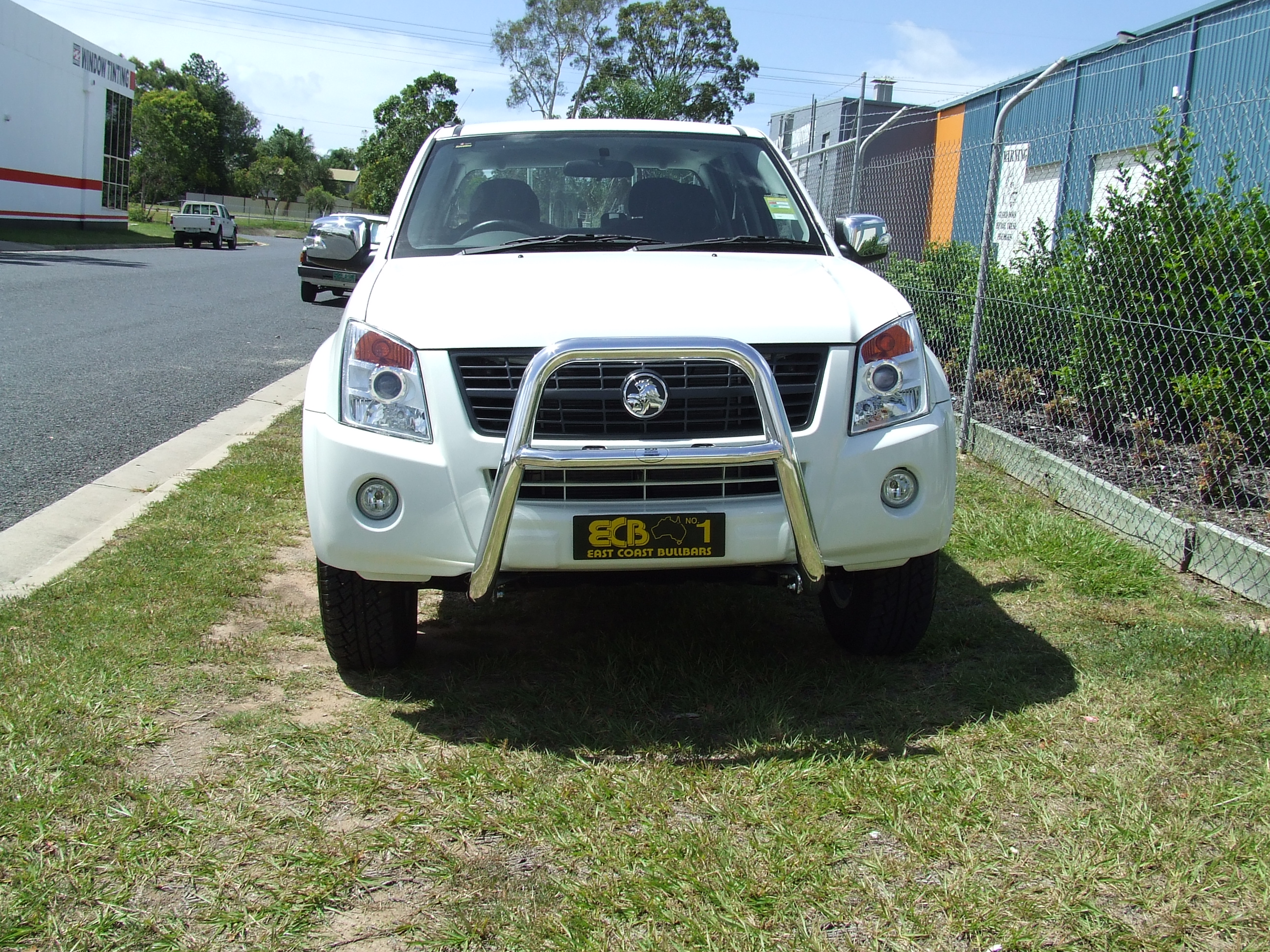 HOLDEN RODEO RA7 Series 2 Nudge Bar (01/07 to 06/12)