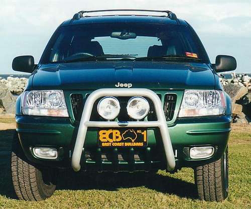 JEEP GRAND CHEROKEE  Series 2 Nudge Bar (06/99 to 06/05)