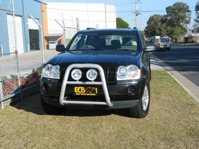 JEEP GRAND CHEROKEE  Nudge Bar - Series 2 (07/05 to MY07)