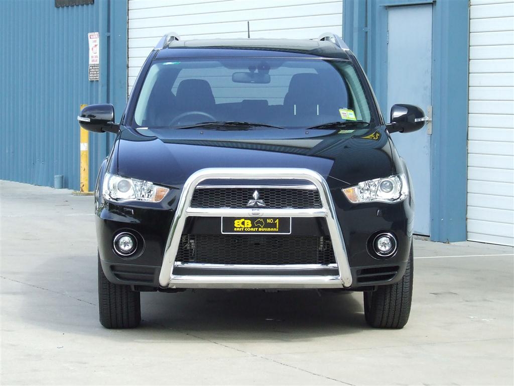 MITSUBISHI OUTLANDER ZH Nudge Bar - Series 2 (10/09 to 10/12)