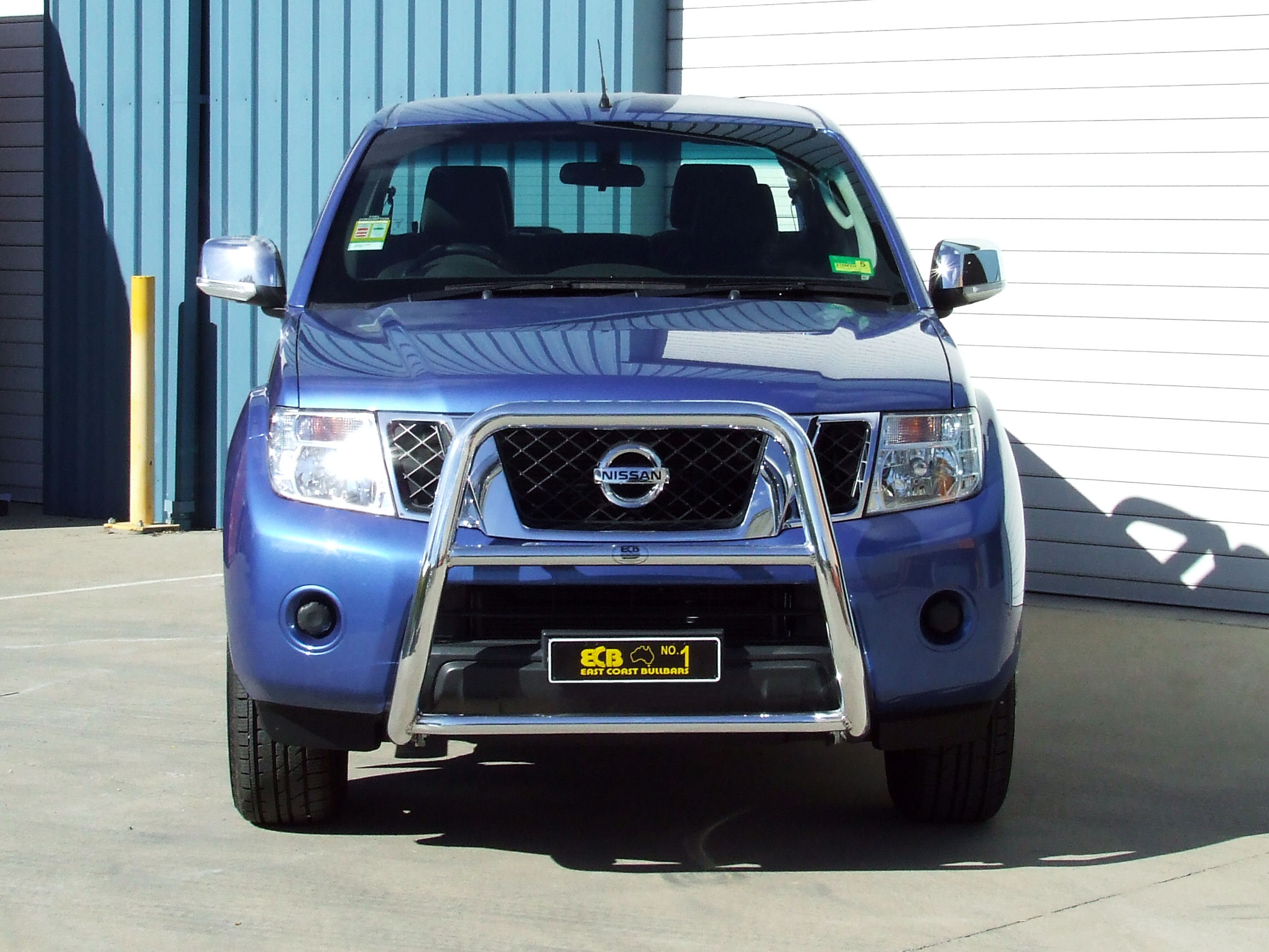 NISSAN NAVARA D40 Nudge Bar - Series 2 (05/10 to 11/11)