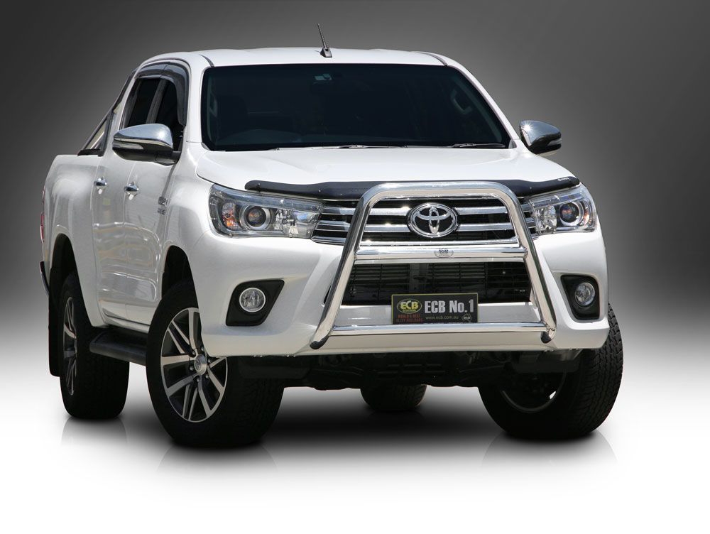 TOYOTA HILUX WORKMATE Series 2 Nudge Bar (07/15 to 05/18)