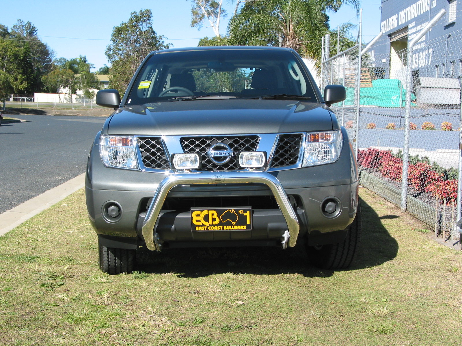 NISSAN PATHFINDER R51 Nudge Bar (07/05 to 04/10)