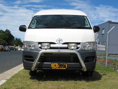 TOYOTA HIACE  Nudge Bar (03/05 to 02/14)