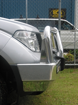 Front bumper without bullbar Nissan Navara D40 05-10 