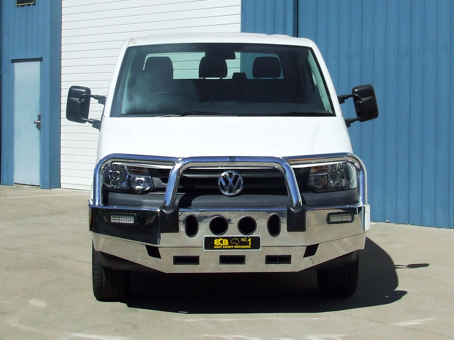 VOLKSWAGEN TRANSPORTER  Bullbar (04/10 to 06/15)