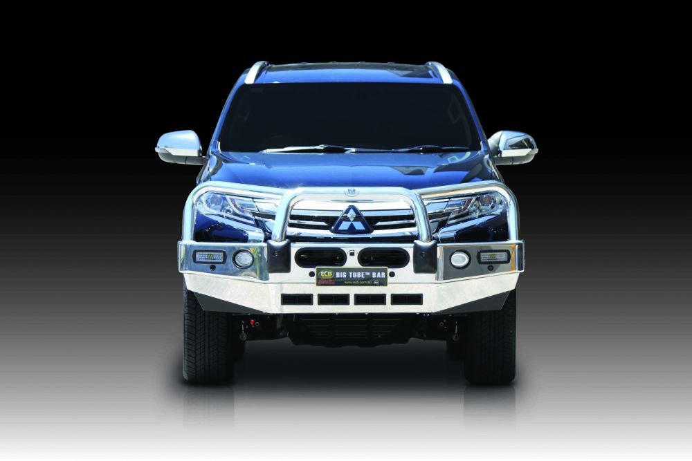 MITSUBISHI PAJERO SPORT  Bullbar with Bumper Lights (05/16 to 11/19)