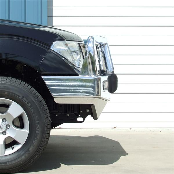 NISSAN NAVARA D40 Bullbar (/05 to 12/11)