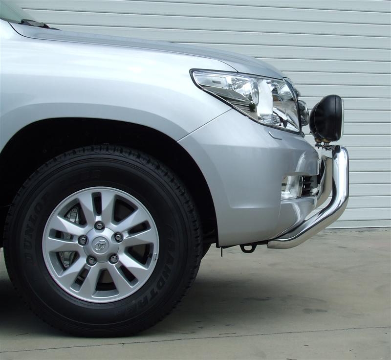 TOYOTA LANDCRUISER 200 SERIES Nudge Bar (03/12 to 10/15)