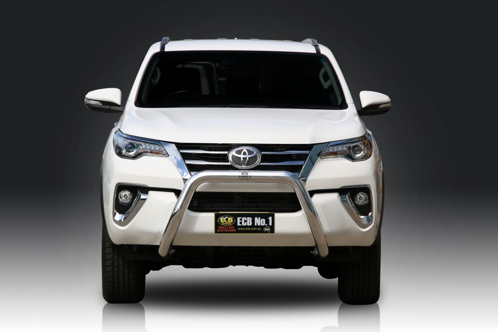 TOYOTA FORTUNER  Nudge Bar (12/15 to 05/19)