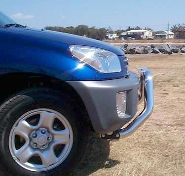 TOYOTA RAV4  Nudge Bar (07/00 to 08/03)