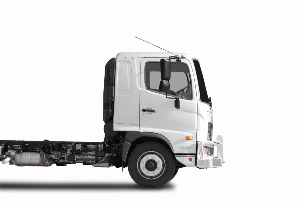 HINO 500 FC/FD/FE  Hino Mid Profile Alloy Bullbar, FUPS Compatible (MY19 to )
