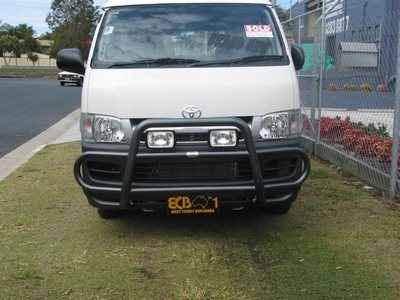 TOYOTA HIACE  Roo Bar (03/05 to 02/14)