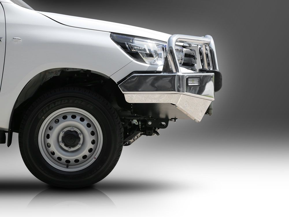 TOYOTA HILUX WORKMATE Winch Bullbar (07/15 to 05/18)