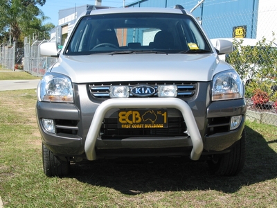 KIA SPORTAGE  Nudge Bar (04/05 to 08/07)