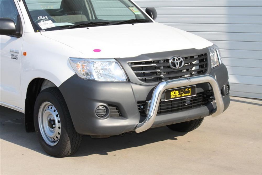 TOYOTA HILUX  Nudge Bar (09/11 to 06/15)